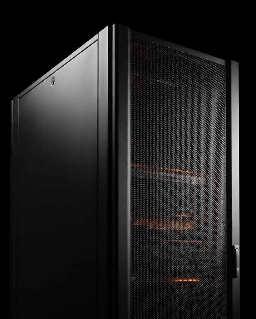 Claroty Rack Server Server Racks - HR Series | Data Center Enclosures | Halden Systems